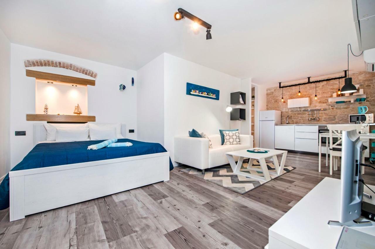 Studio Biritin Rovinj Luaran gambar